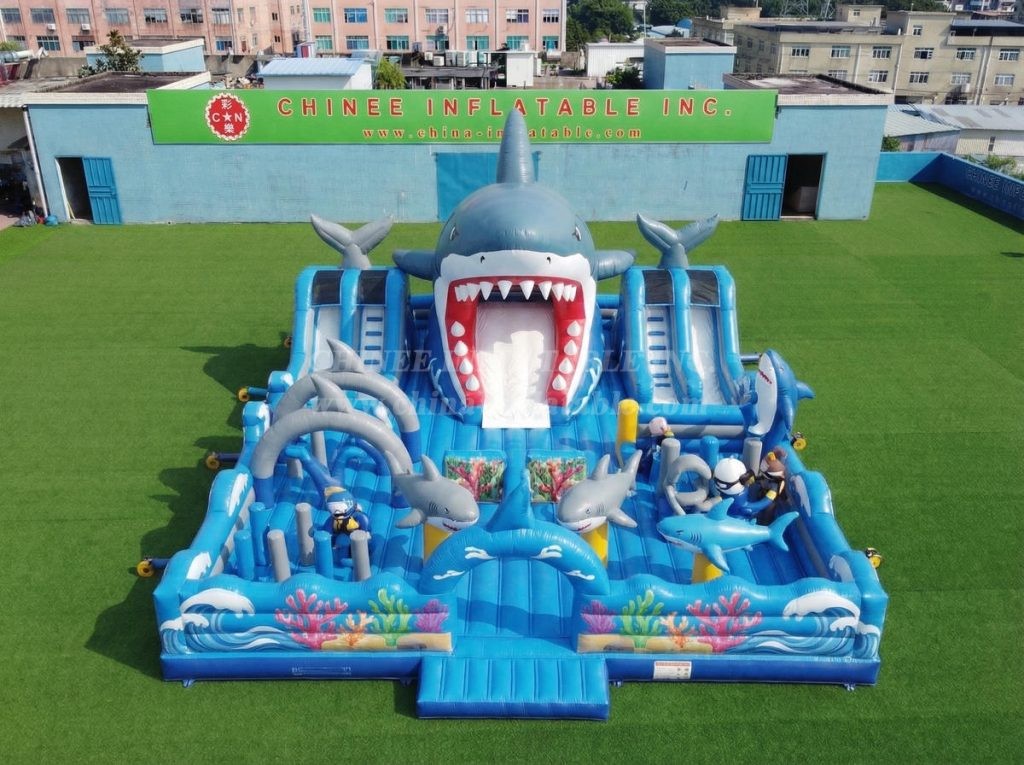 GF3-976 Shark Theme Inflatable Playground