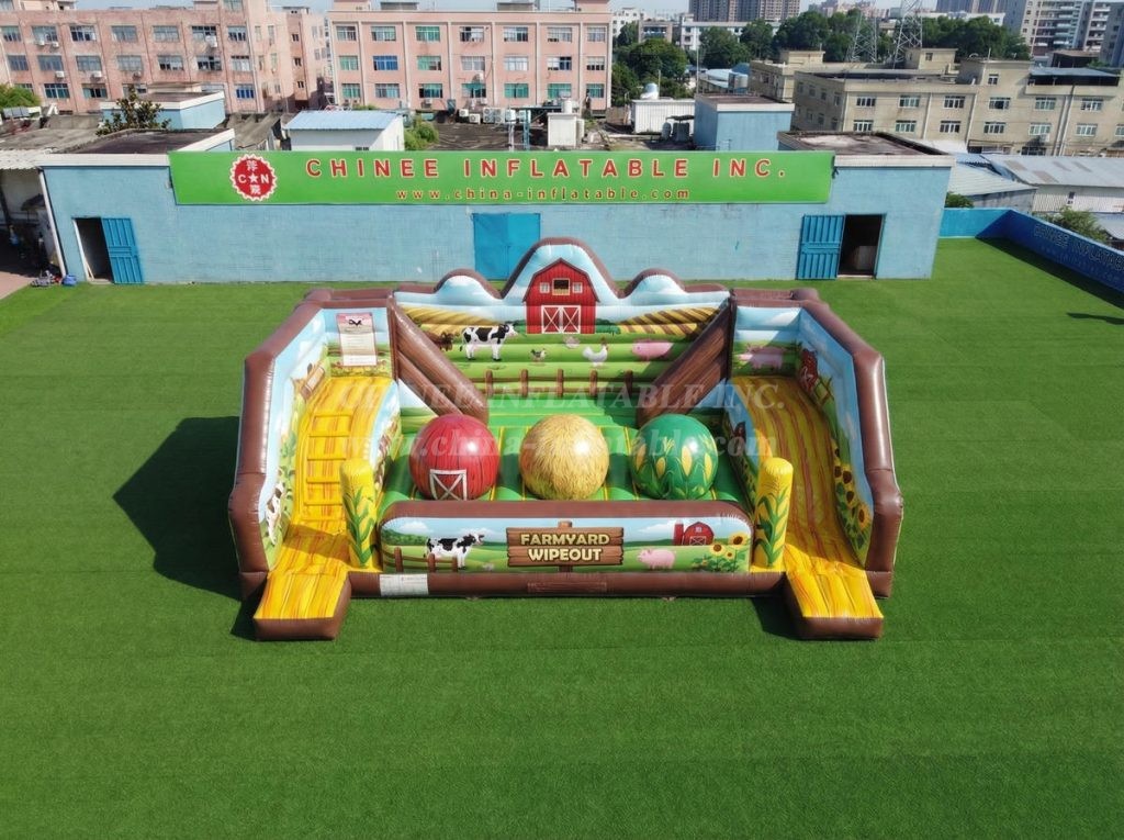 T11-4750B Farm Theme Inflatable Wipeout Big Balls Obstacle Course
