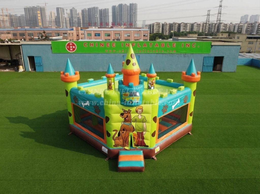 T5-3285 Scooby-Doo Theme Inflatable Castle