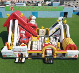 T6-7018 Snoopy Theme Inflatable Amusement
