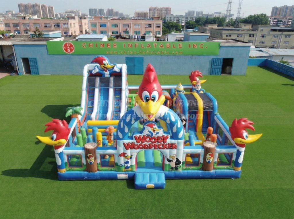 T6-7149 Woody Woodpecker Theme Inflatable Amusement