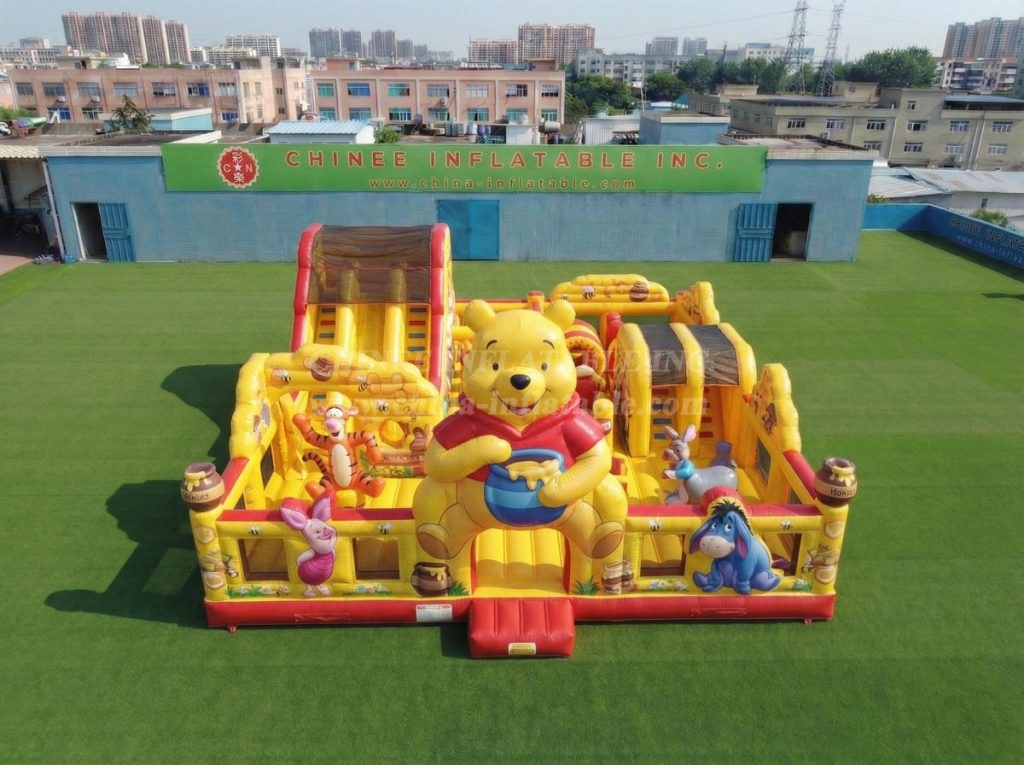 T6-7238 Winnie The Pooh Theme Inflatable Amusement