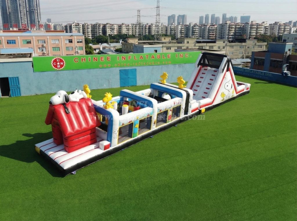 T7-4980 Snoopy Theme Inflatable Obstacle Courses
