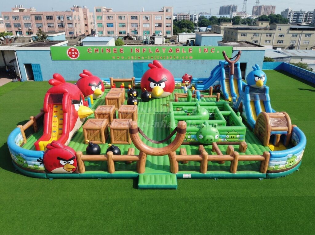 GF3-1426 Angry Birds Theme Inflatable Playground
