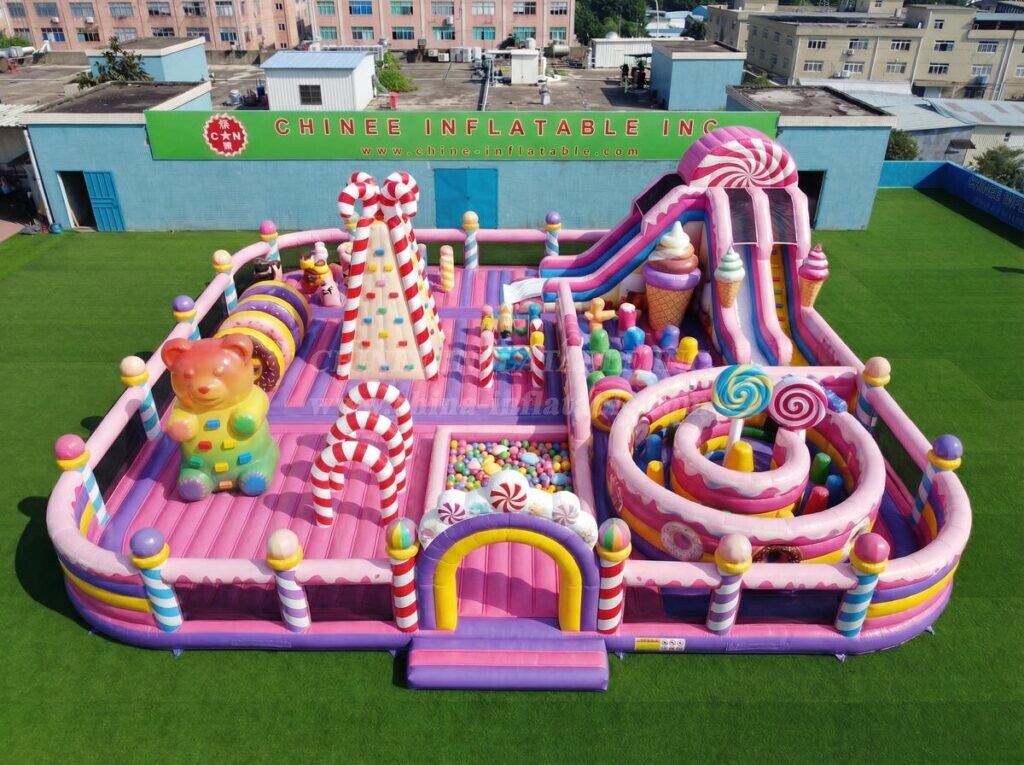 GF3-1440 Candy Theme Inflatable Playground