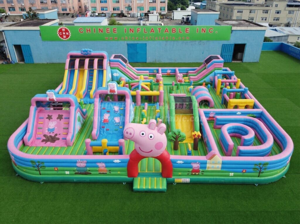 GF3-1495 Peppa Pig Theme Inflatable Playground