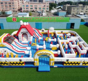 GF3-1511 Snoopy Theme Inflatable Playground