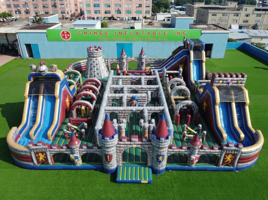 GF3-1540 Knight Theme Inflatable Park