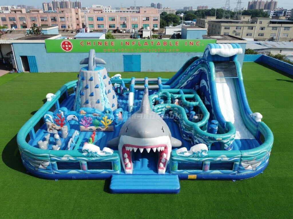 GF3-1552 Shark Theme Inflatable Park