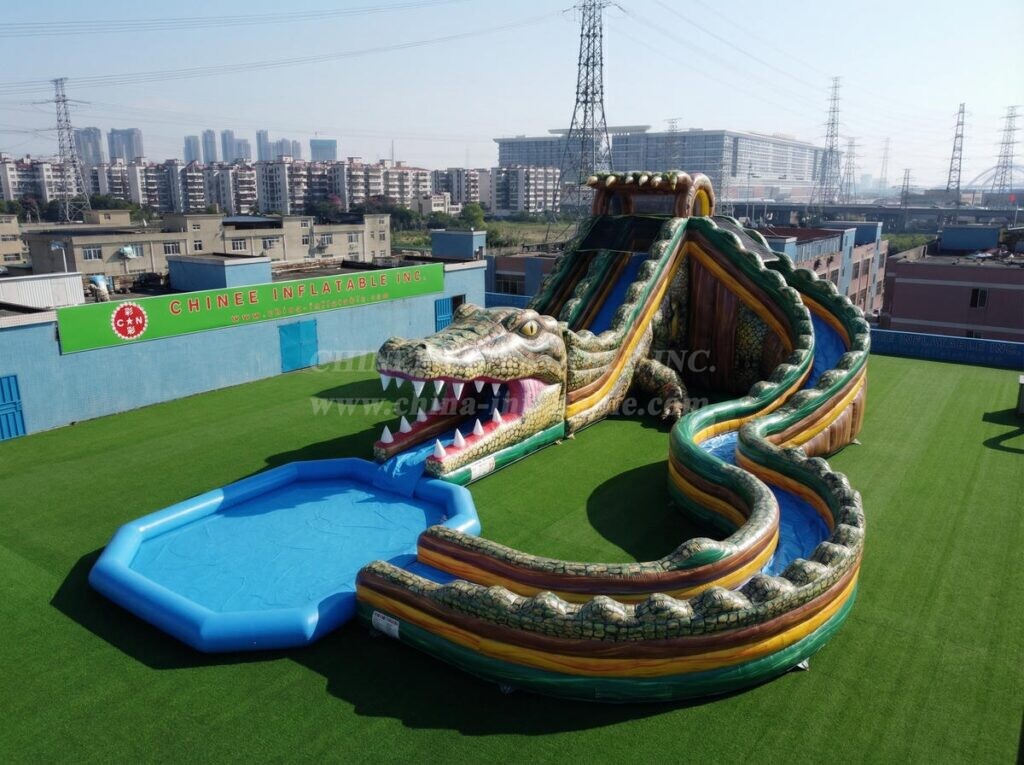 GS2-118 Crocodile Theme Giant Inflatable Water Slide
