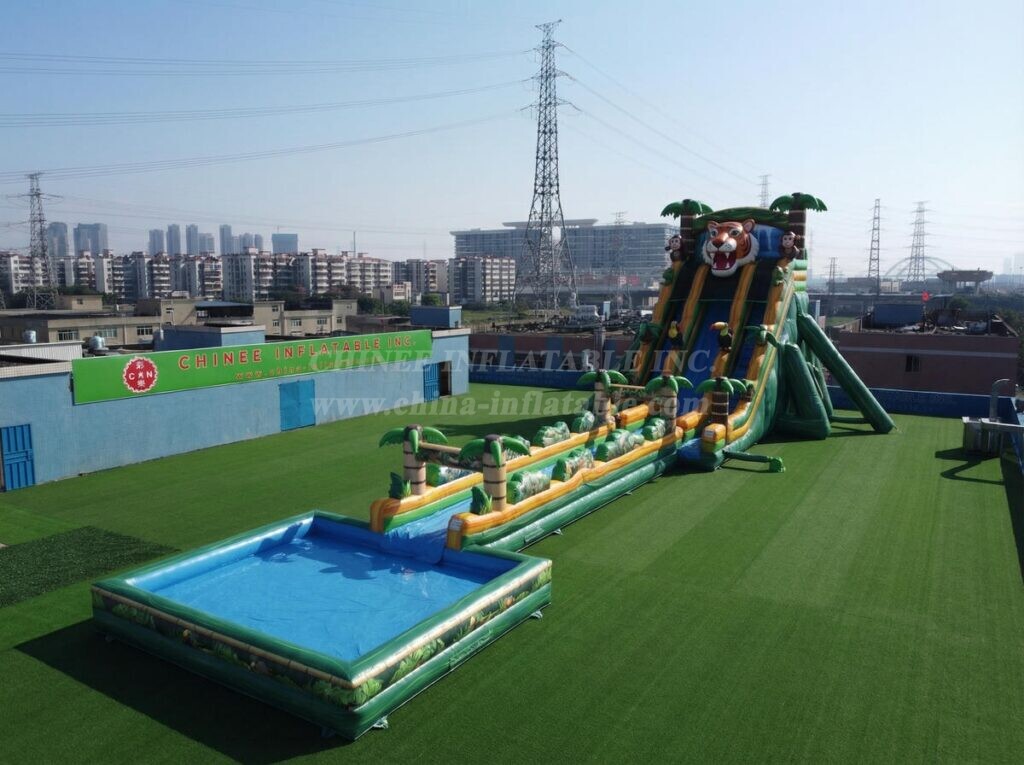 GS2-144 Jungle Theme Giant Inflatable Water Slide