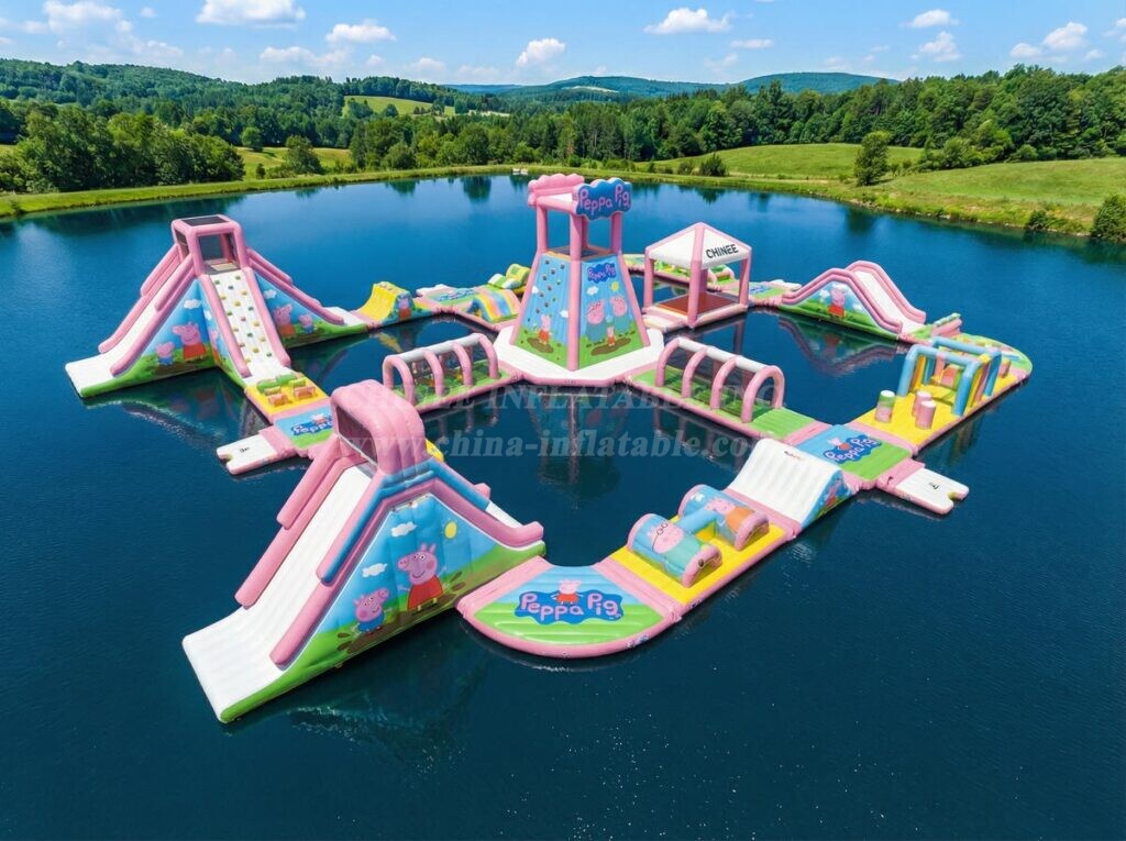 S644 Peppa Pig Theme Inflatable Water Park