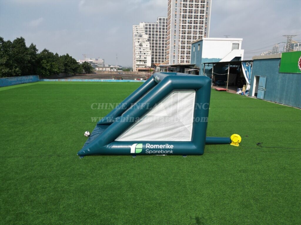 T11-606B Football Shoot Out Game