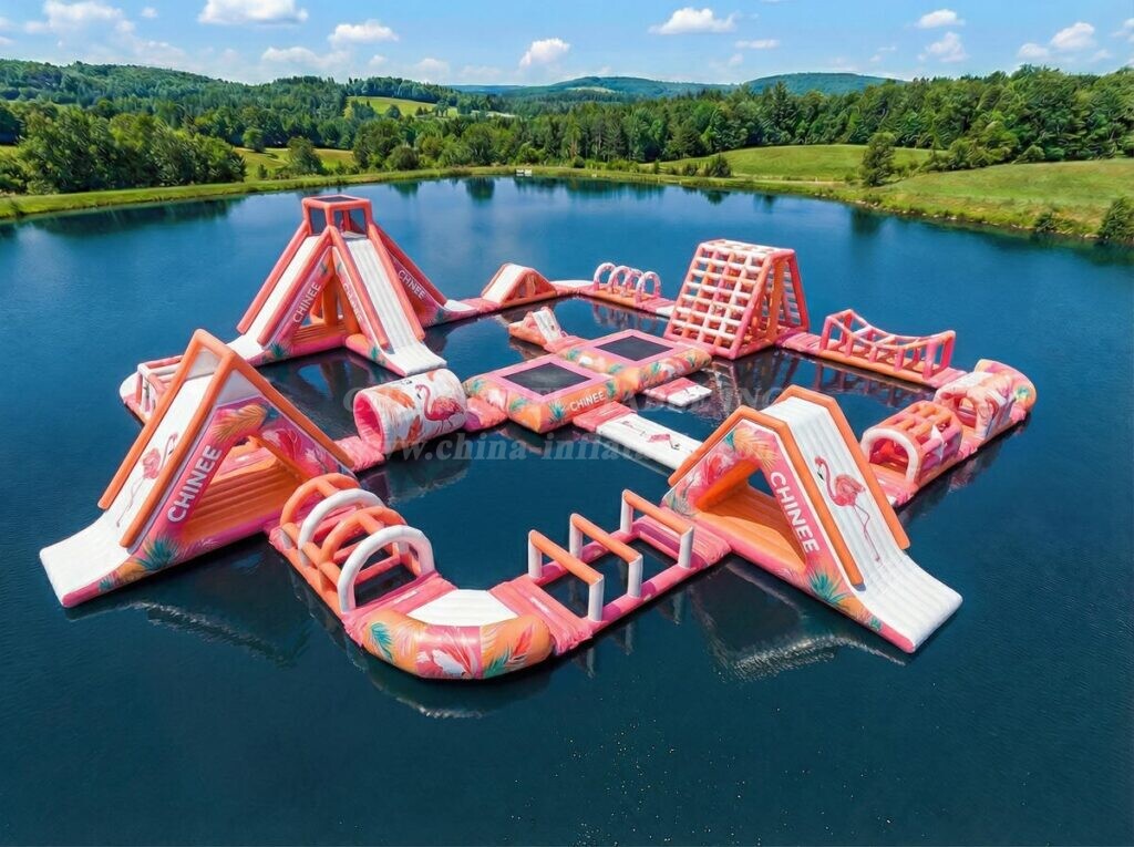 S725 Flamingo Theme Inflatable Water Park