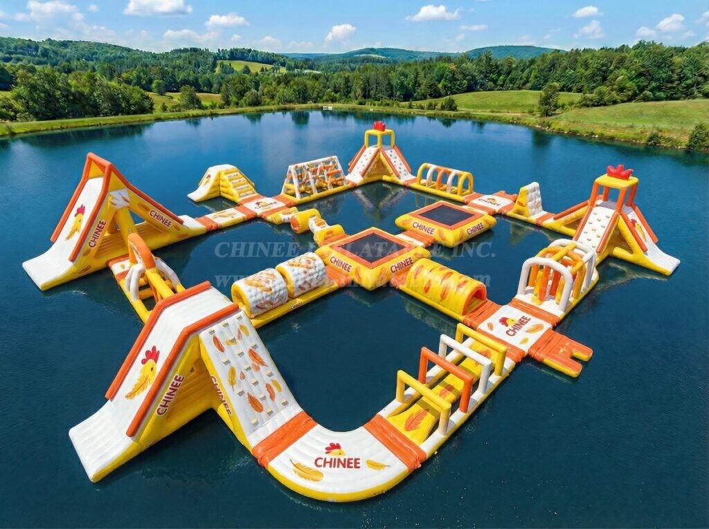 S765 Chicken Theme Inflatable Water Park