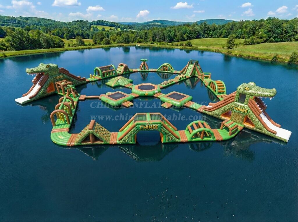S846 Crocodile Theme Inflatable Water Park