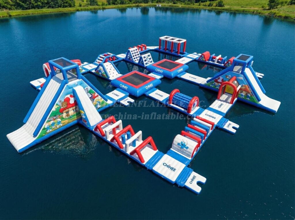 S941 The Smurfs Theme Inflatable Water Park